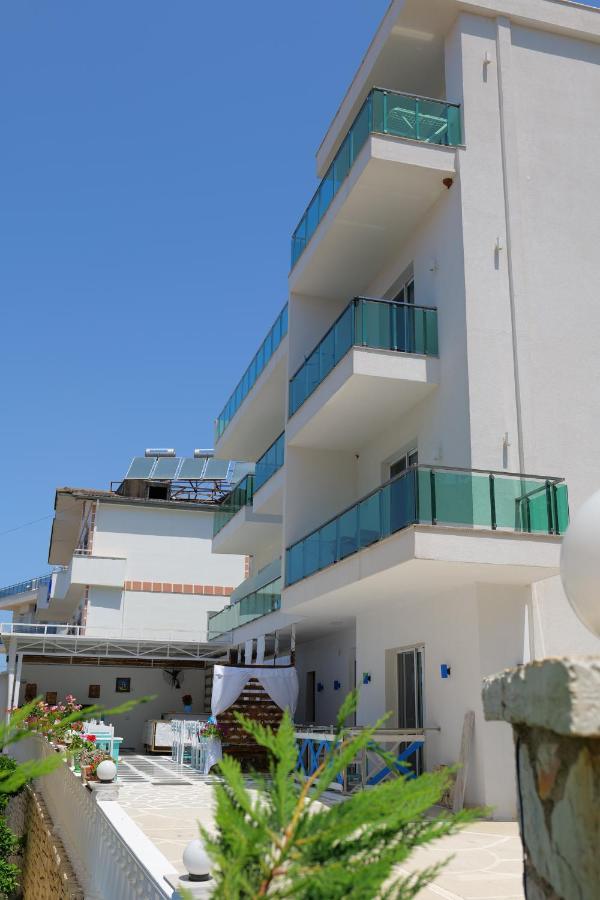 Hotel Solis Ksamil Exterior photo