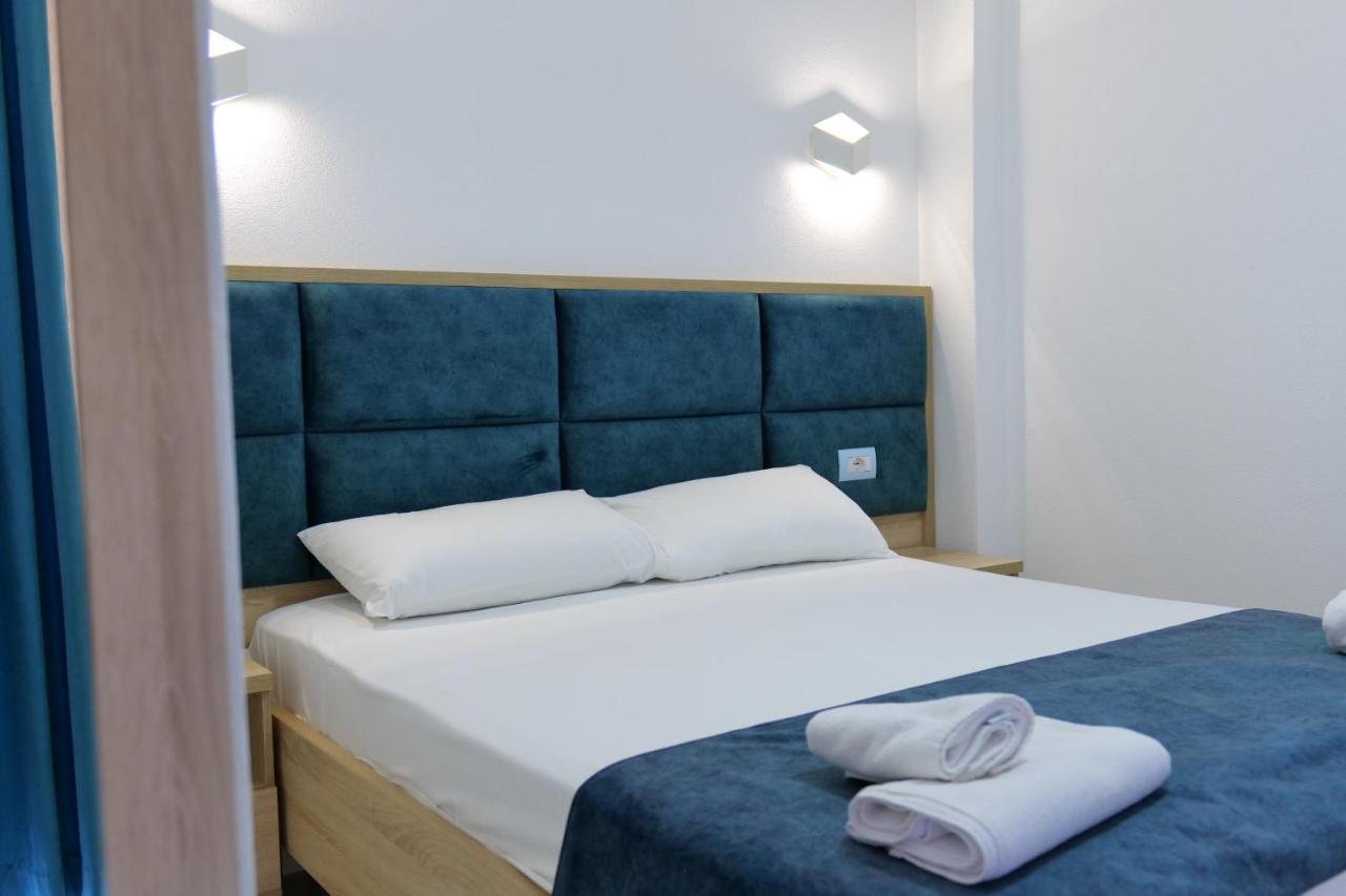 Hotel Solis Ksamil Exterior photo