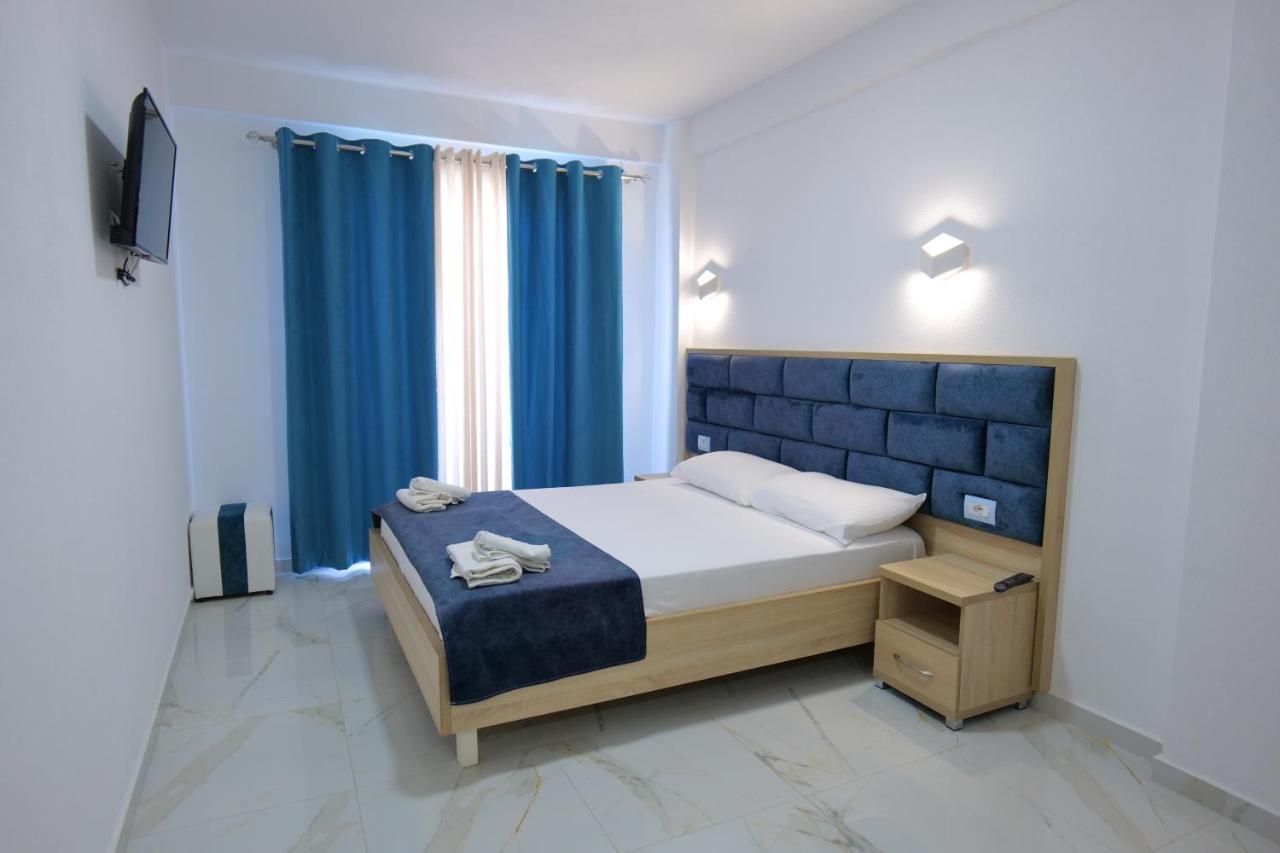 Hotel Solis Ksamil Exterior photo